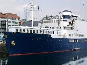 https://floatel-diamond-princess.brusselshotelsbook.com