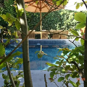 https://bb-eleven.bruges-hotels.info